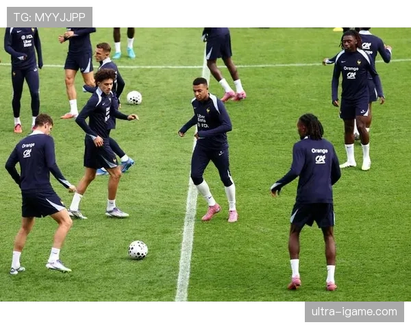 姆巴佩闪耀赛场，率法国队强势晋级世界杯欧洲区预选赛